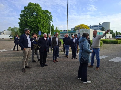 Werkbezoek OMU buiten